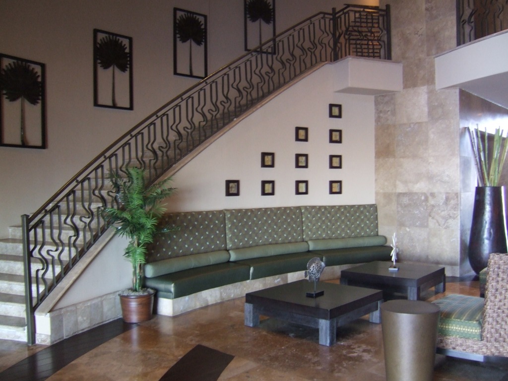 LOBBY OF RENTAL ENTRANCE